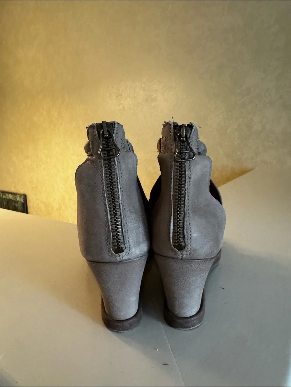 Miz Mooz stylish taupe
